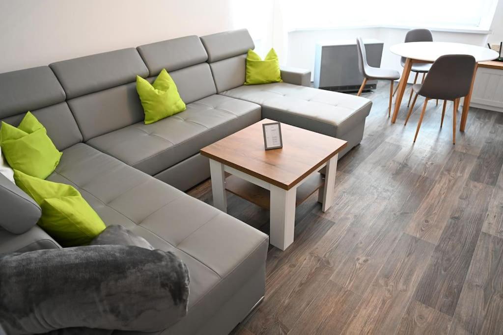 Rodinny Apartman U Broumovskeho Namesti Eksteriør billede